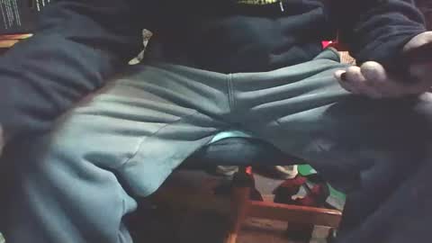 kick_1_down online show from December 2024 09:57:01 PM