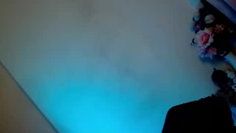 Kiera online show from October 2025 07:40:01 AM