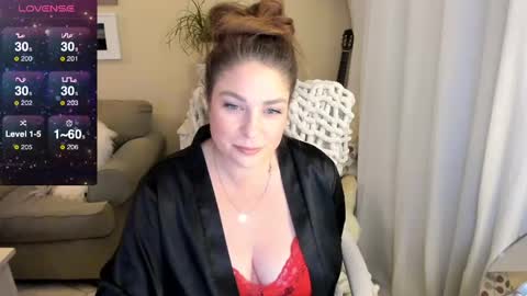 Snapshot of kierareines chatting on February 2025 03:23:02 AM Kiera Reines online show from February 2025 03:23:02 AM