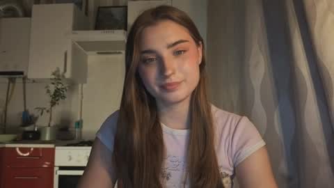 Snapshot of kierstentates chatting on June 2026 03:47:01 PM Ola my name is Lissa Lets hit 10 Thumbs Up together online show from June 2026 03:47:01 PM