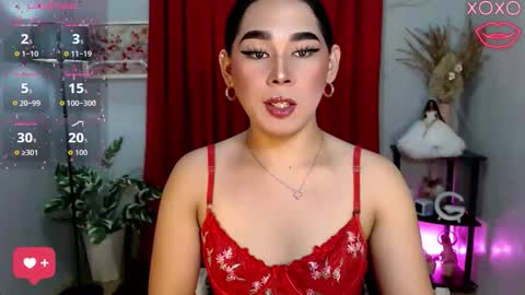 Im Mia online show from November 2025 07:30:02 AM