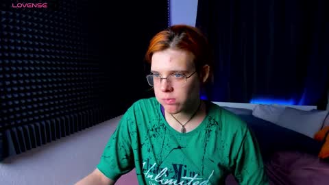 Kiki online show from December 2024 10:30:01 AM