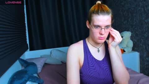 Kiki online show from December 2024 07:24:02 PM