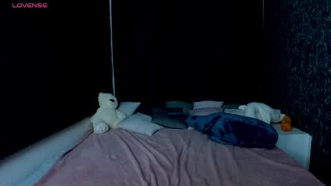 Kiki online show from January 2025 04:50:02 PM