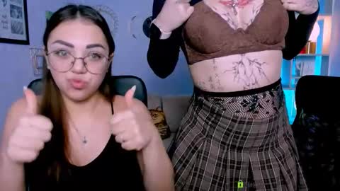 kiki_swan online show from January 2026 07:02:02 AM