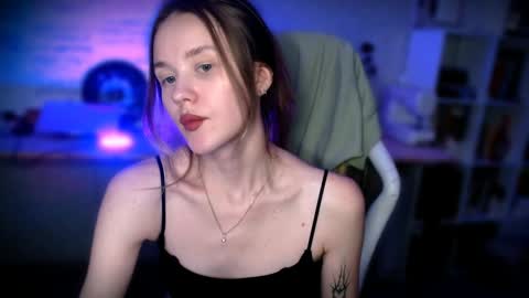 Snapshot of kikies_ chatting on December 2024 10:29:01 PM Mika and Miranda online show from December 2024 10:29:01 PM