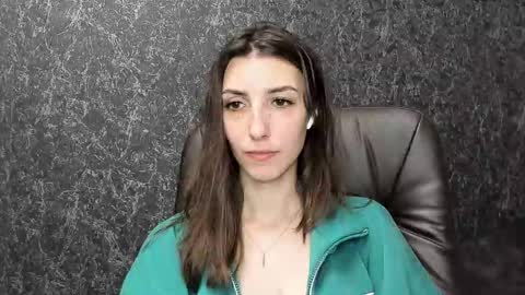 Snapshot of kikies_ chatting on September 2025 04:30:01 PM Mika and Miranda online show from September 2025 04:30:01 PM