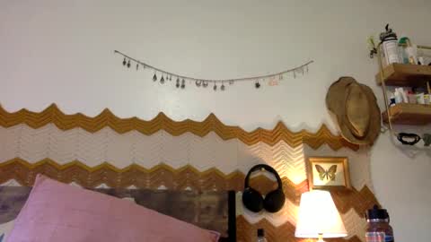 kikiraebabyy online show from March 2025 08:32:02 PM