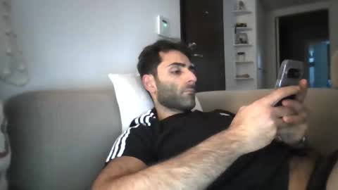 kikkus01 online show from November 2025 03:33:02 PM