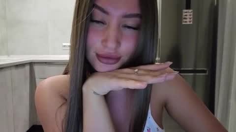 EvaAnna online show from February 2026 08:46:02 PM