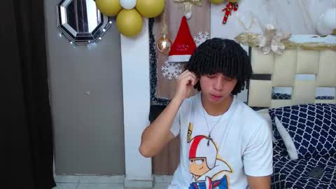 KIM online show from November 2025 02:39:01 PM