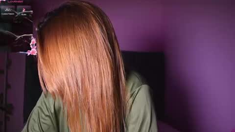 Snapshot of kim_dolls1823 chatting on March 2025 05:46:02 AM ISABELLA 3 online show from March 2025 05:46:02 AM