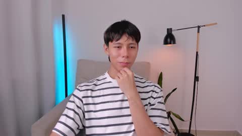 Snapshot of kim_lian2 chatting on February 2026 03:28:01 PM Kim Lian online show from February 2026 03:28:01 PM