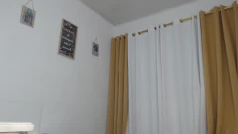 kim online show from December 2025 06:11:01 AM