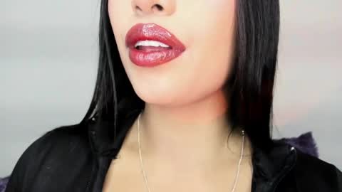 Snapshot of kim_mouth17 chatting on April 2026 11:40:02 PM kim_mouth17 online show from April 2026 11:40:02 PM
