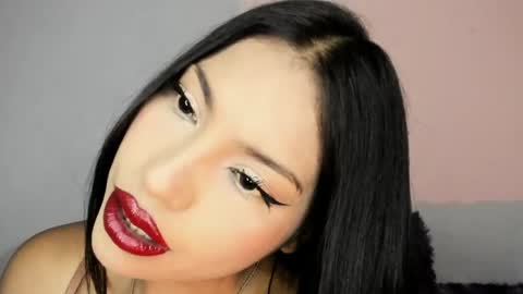 Snapshot of kim_mouth17 chatting on April 2026 04:26:01 AM kim_mouth17 online show from April 2026 04:26:01 AM