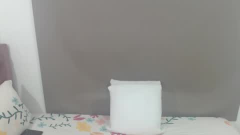Snapshot of kimberjamesxx chatting on June 2026 02:01:02 AM DANIELA online show from June 2026 02:01:02 AM