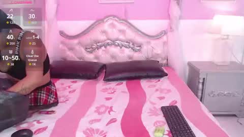 Snapshot of kimberlybale chatting on June 2026 08:18:01 PM online show from June 2026 08:18:01 PM