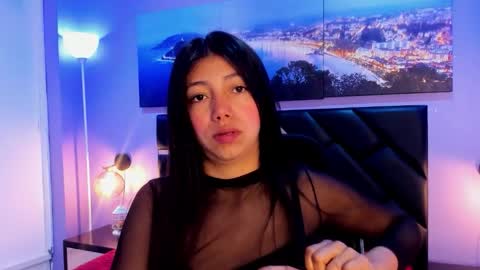 Kimberly Villalobos online show from February 2026 11:25:02 AM