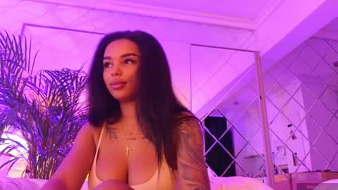 Kim online show from December 2025 04:09:01 AM