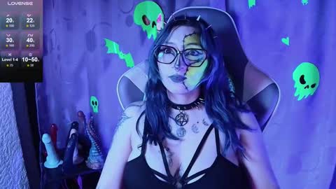   online show from January 2026 01:05:02 PM