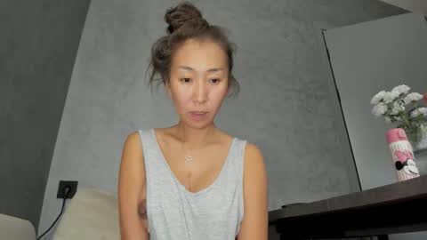 Kimmy online show from October 2025 03:03:02 PM