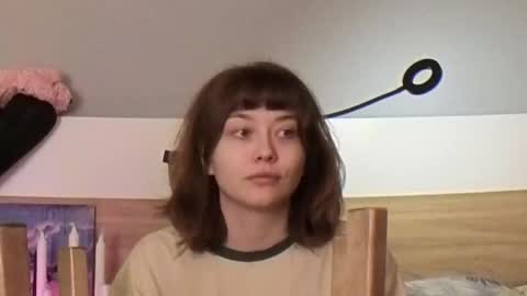 kina_ka online show from October 2025 07:12:01 PM