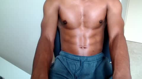 Isaac online show from February 2025 01:14:02 AM