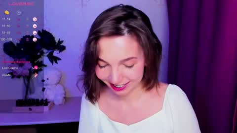 Hazel online show from February 2026 03:40:02 AM