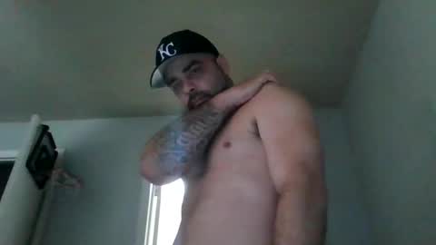 Snapshot of king_9thickxx chatting on April 2026 10:51:02 PM king_9thickxx online show from April 2026 10:51:02 PM