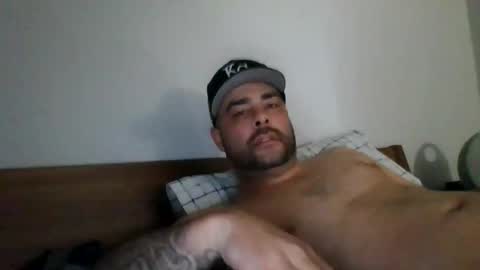 Snapshot of king_9thickxx chatting on April 2026 02:53:02 AM king_9thickxx online show from April 2026 02:53:02 AM