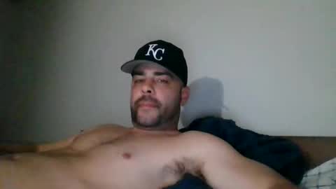 Snapshot of king_9thickxx chatting on April 2026 02:01:01 AM king_9thickxx online show from April 2026 02:01:01 AM