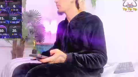 Snapshot of king_voy chatting on September 2025 09:47:02 PM king voy online show from September 2025 09:47:02 PM