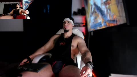 Snapshot of kingbear777 chatting on January 2025 12:22:02 AM King Bear online show from January 2025 12:22:02 AM