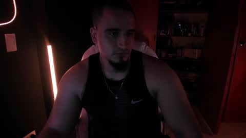 Snapshot of kingbear777 chatting on February 2026 01:46:02 AM King Bear online show from February 2026 01:46:02 AM