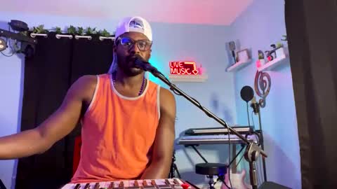 Snapshot of kingcorbra chatting on February 2025 02:49:01 AM KC online show from February 2025 02:49:01 AM