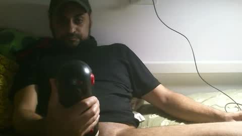  ivano corona  online show from November 2025 02:45:01 AM