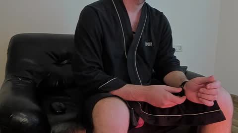 The King online show from February 2025 01:50:01 PM