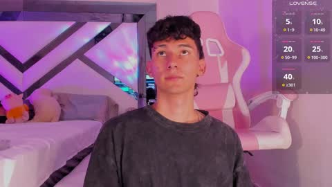  A L E X  online show from January 2025 07:46:02 AM