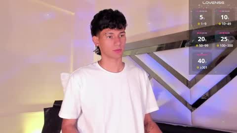  A L E X  online show from February 2025 08:39:02 AM