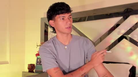  A L E X  online show from February 2025 04:16:02 AM