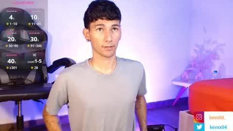  A L E X  online show from October 2025 04:49:02 PM