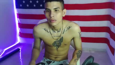 DOMINANT ALPHA KINGS online show from November 2025 07:35:02 PM