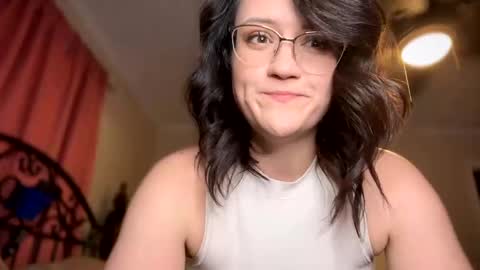 Snapshot of kinkbitch25 chatting on December 2024 03:18:02 AM Kinkbitch online show from December 2024 03:18:02 AM