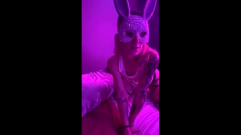 Snapshot of kinky_k80 chatting on May 2026 01:30:01 PM Kinky K80 online show from May 2026 01:30:01 PM