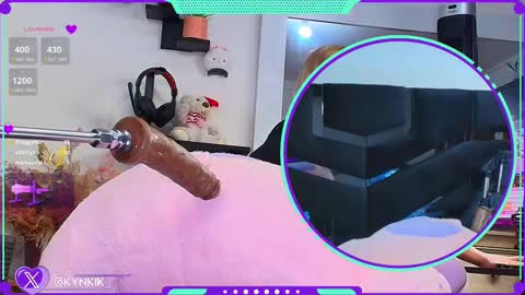 Snapshot of kinky_karo chatting on February 2025 02:05:02 PM online show from February 2025 02:05:02 PM