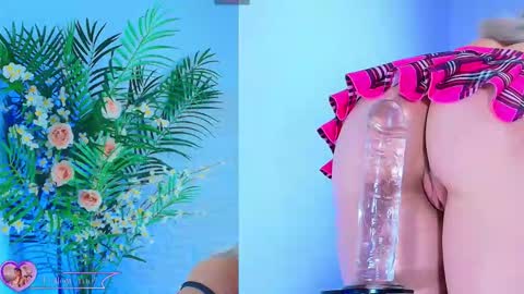 Snapshot of kinky_karo chatting on September 2025 01:27:01 AM online show from September 2025 01:27:01 AM