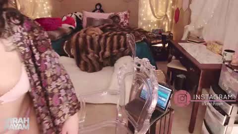 Snapshot of kinky_wild1 chatting on February 2025 07:13:02 AM Virah Payam online show from February 2025 07:13:02 AM