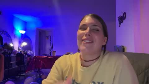 Snapshot of kinkycreative chatting on January 2026 05:02:02 AM kinkycreative online show from January 2026 05:02:02 AM