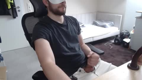 YourToy online show from March 2026 10:43:02 AM